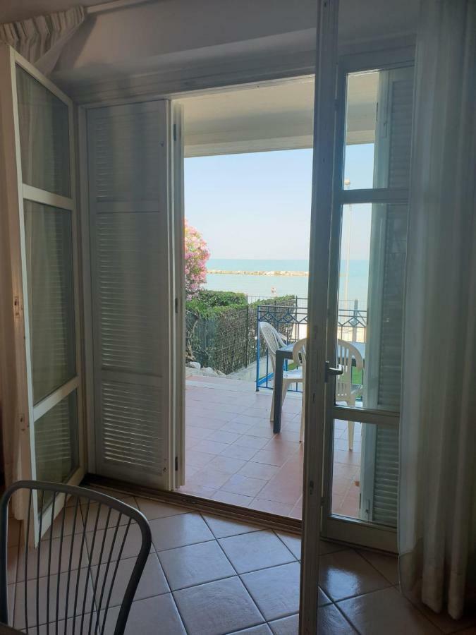Appartamento Emilia Cupra Marittima Bagian luar foto