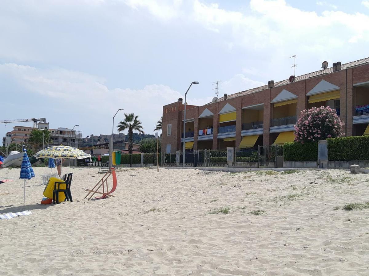Appartamento Emilia Cupra Marittima Bagian luar foto