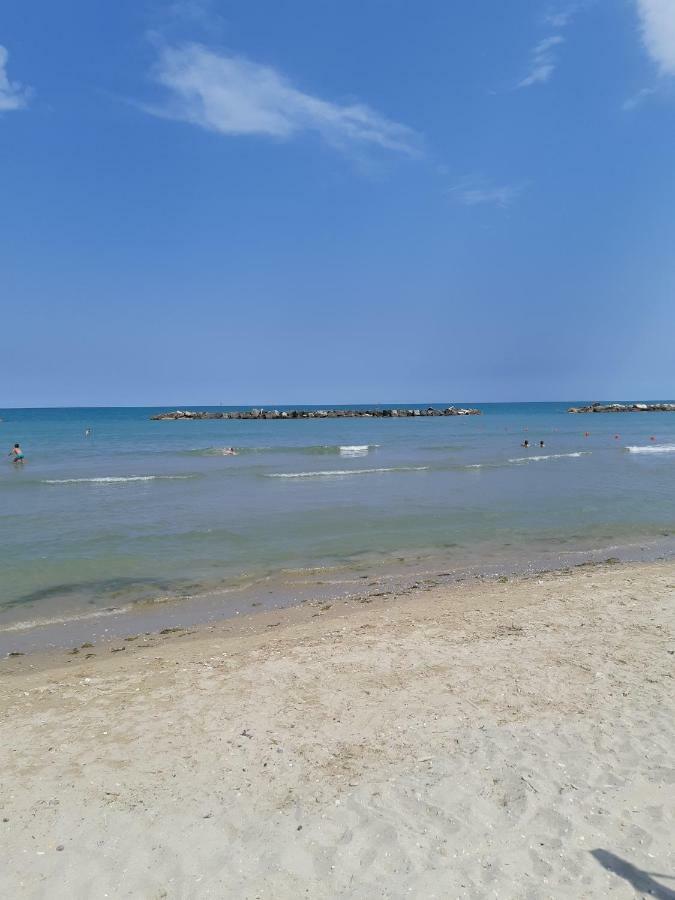Appartamento Emilia Cupra Marittima Bagian luar foto